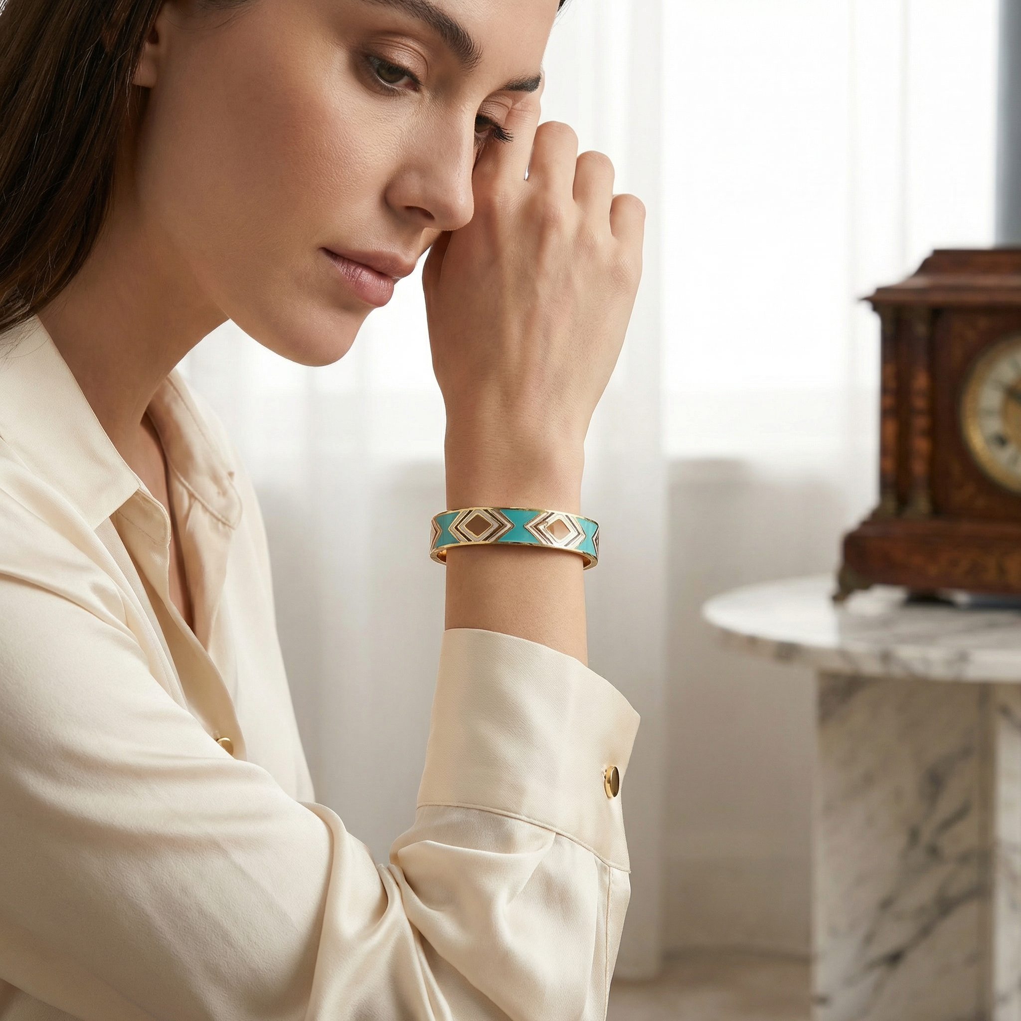 The Met x Lele Sadoughi Egyptian Turquoise 400 Enamel Bangle