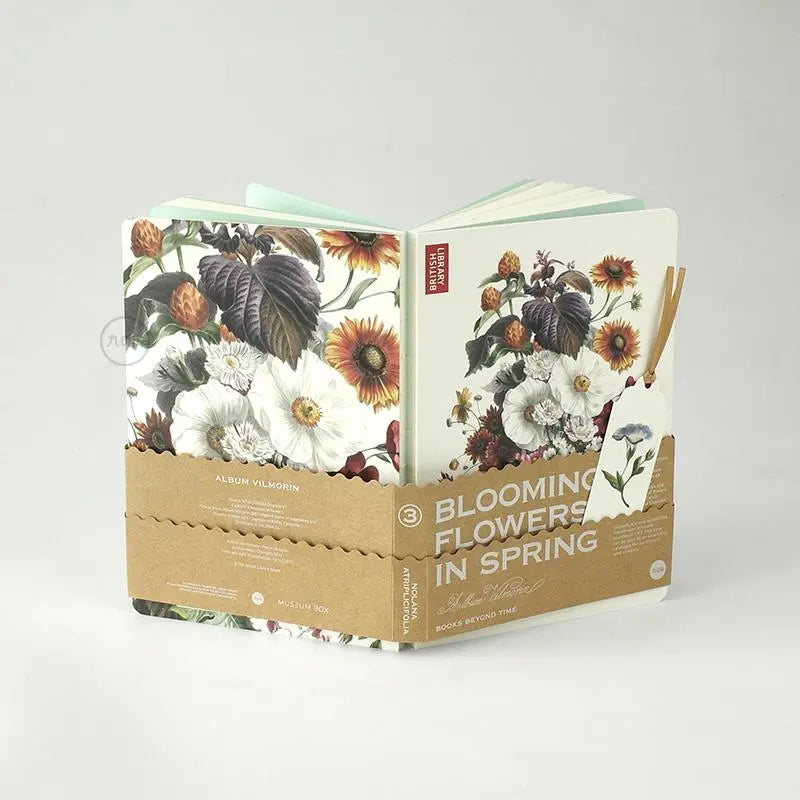 Chilean bellflower notebook